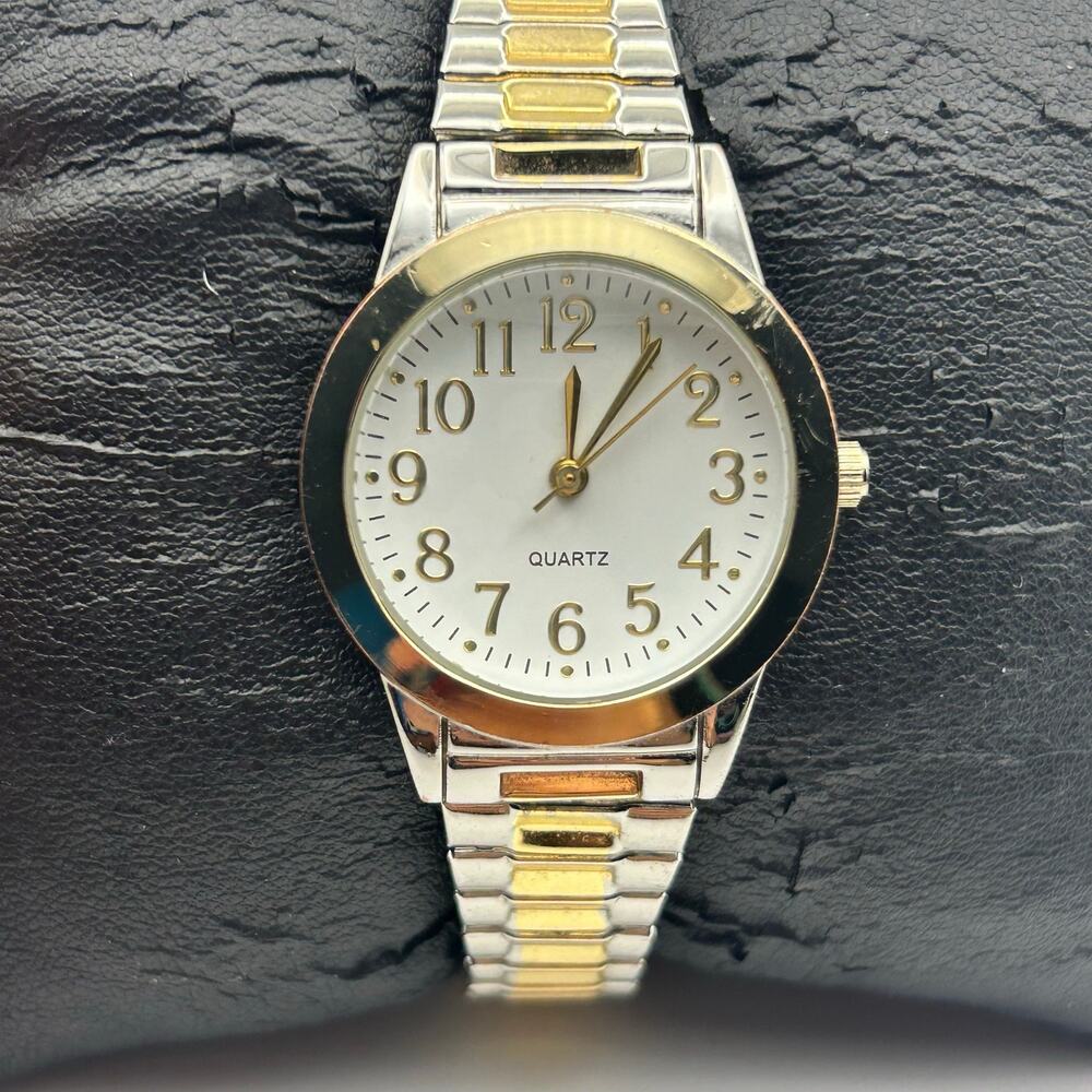 Accutime Watch Corp Two-tone St. Steel Women’s Watch Working New Battery
